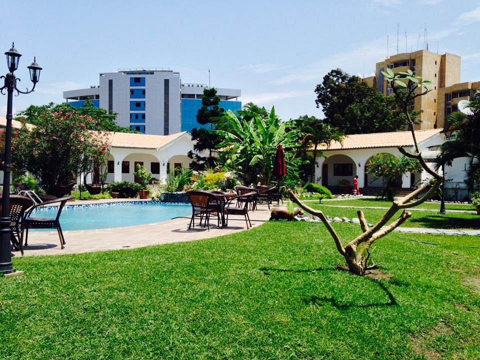 Hôtel Pointe-Noire bord de mer
